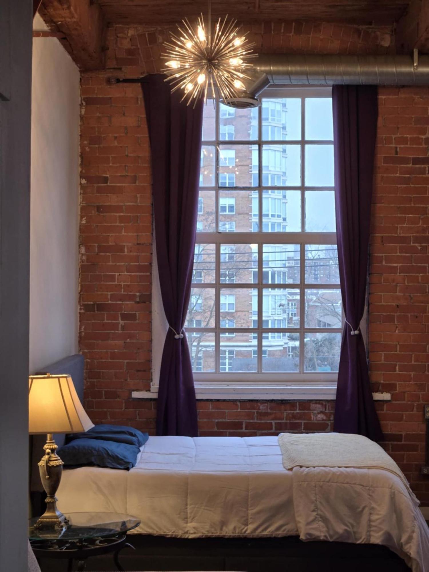 Artsy Industrial Loft Apartment *